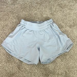 Lululemon 4inch low rise hotty hots, size 2.